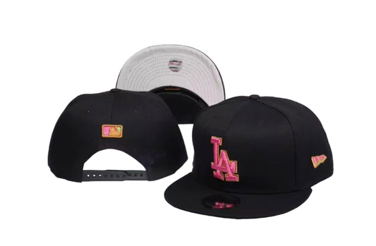 Gorra LA Negro/Fucsia